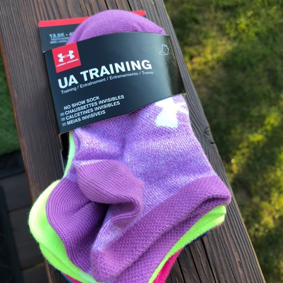 Under Armour Accessories New Under Armour Youth Girl No Show 6pairs